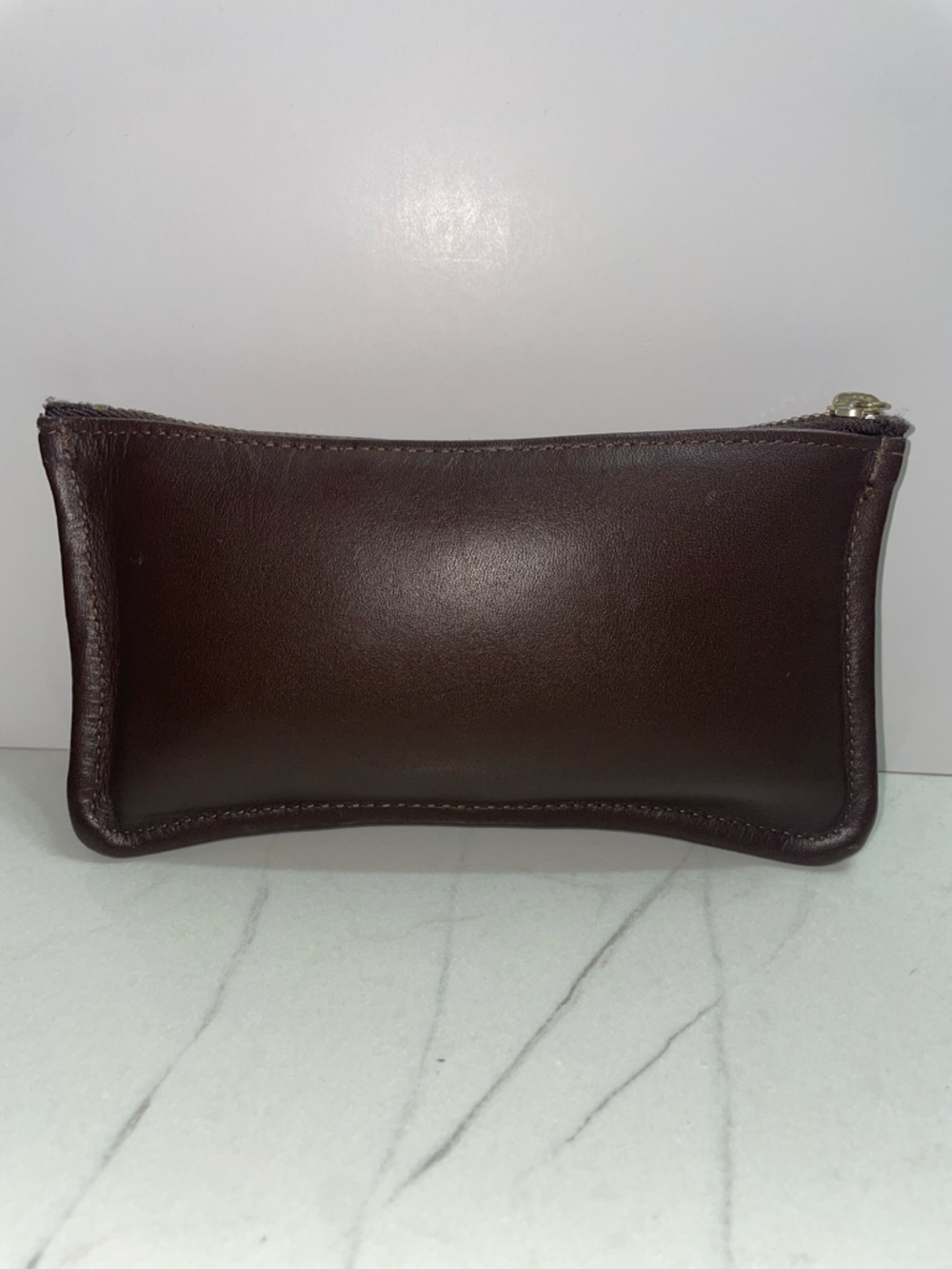 Coach Vintage Skinny Dark Chocolate Brown Minimalist Leather CowHide Make Up Bag - Picture 6 of 9